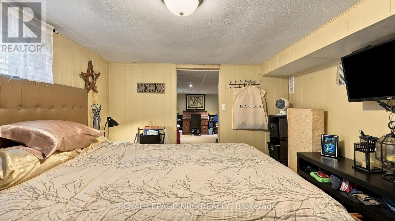 308 ASH STREET - 25