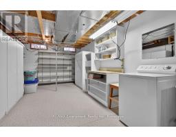 1175 Bellview Crescent, Burlington, ON L7S1C9 Photo 43