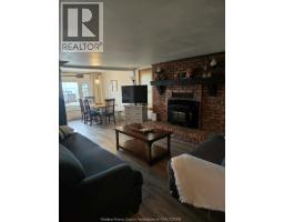 583 Pigeon Beach, Harrow, ON N0R1G0 Photo 11
