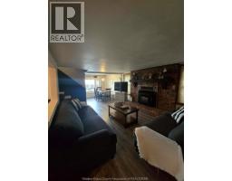 583 Pigeon Beach, Harrow, ON N0R1G0 Photo 12
