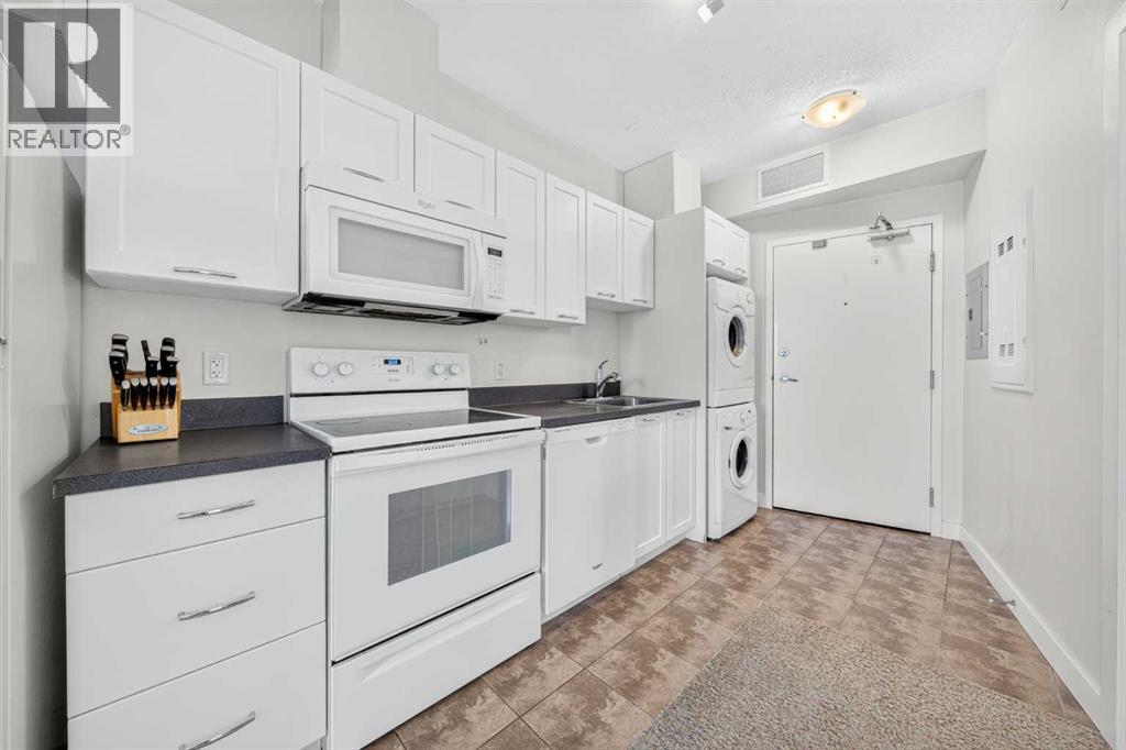 #1806 3820 Brentwood Road NW - 5