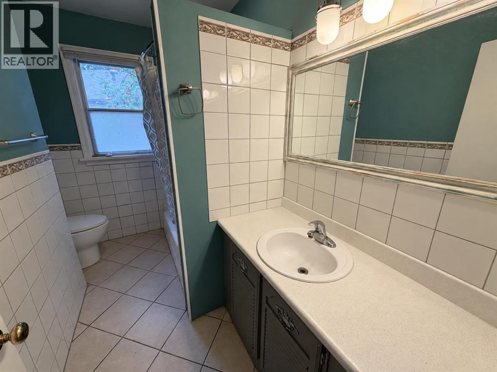 824 5 Street S - Image 8