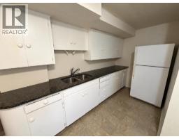 824 5 Street S, Lethbridge, AB T1J2C6 Photo 13