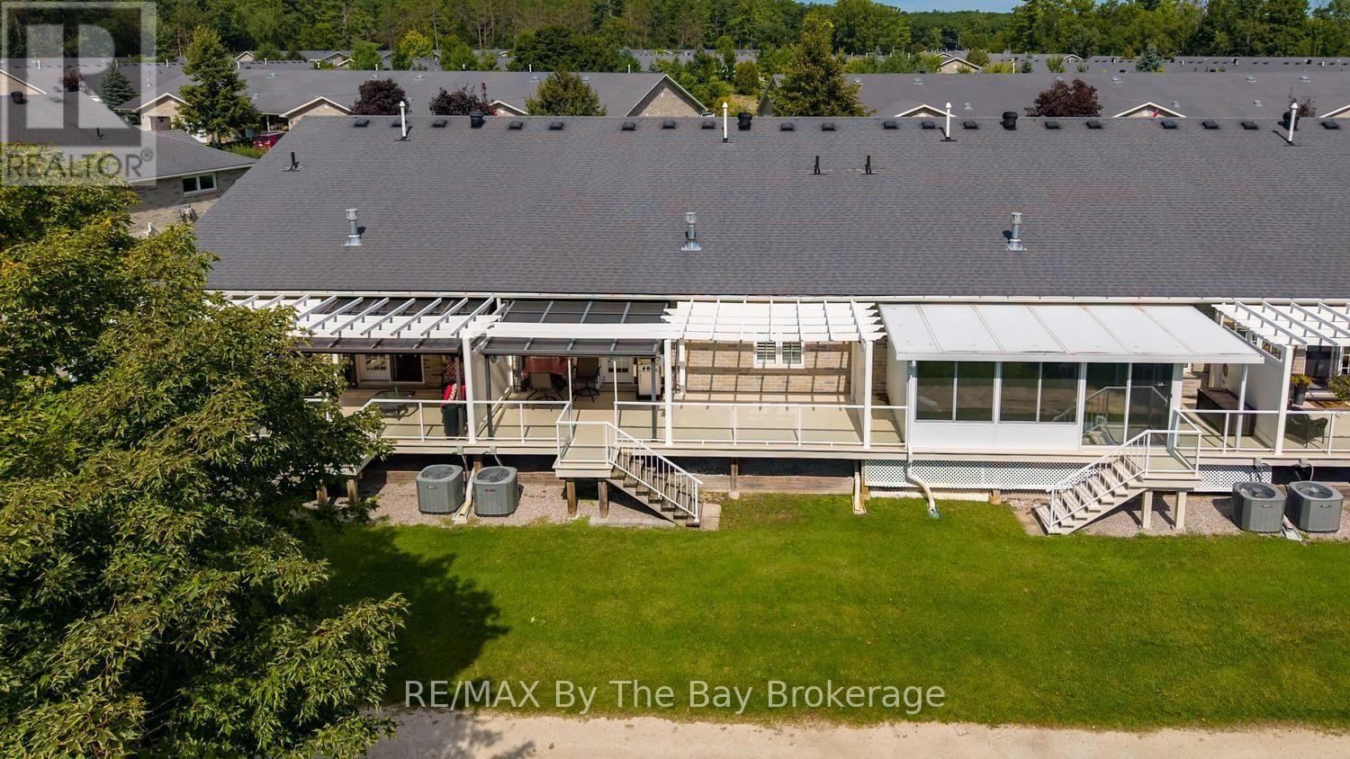 131 Greenway Drive, Wasaga Beach, Ontario, L9Z0E6, Wasaga Beach, Ontario — photo 4 of 5