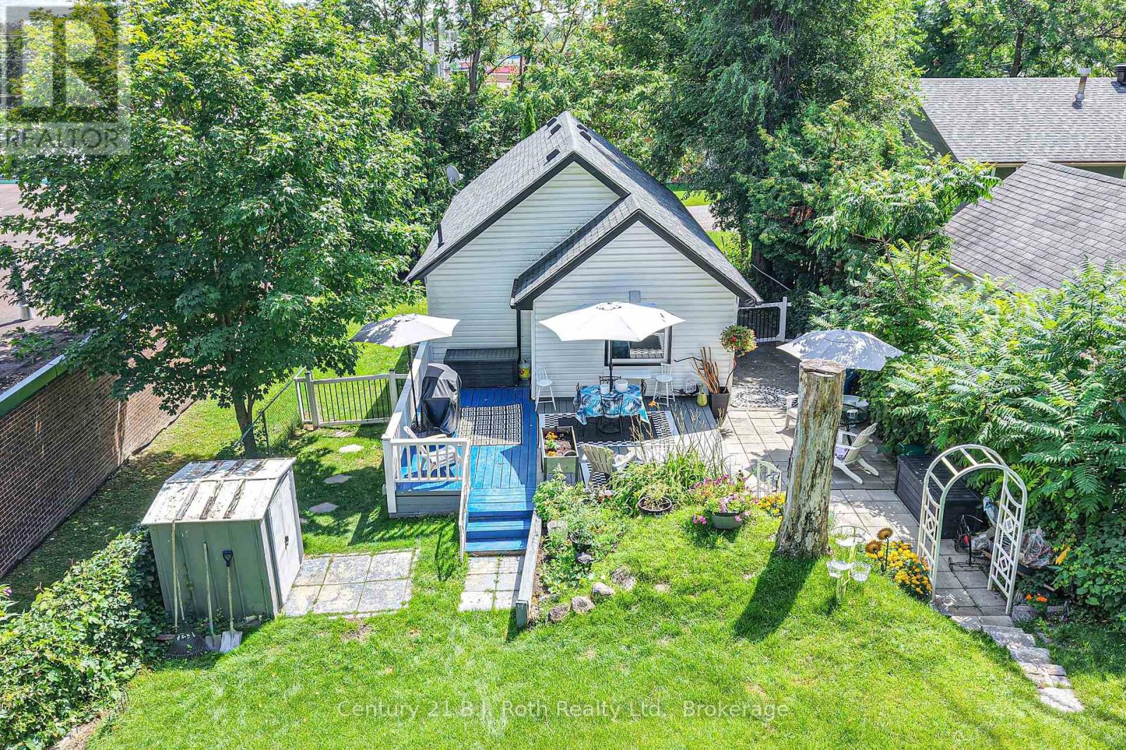 8 DUNN AVENUE - Image 20
