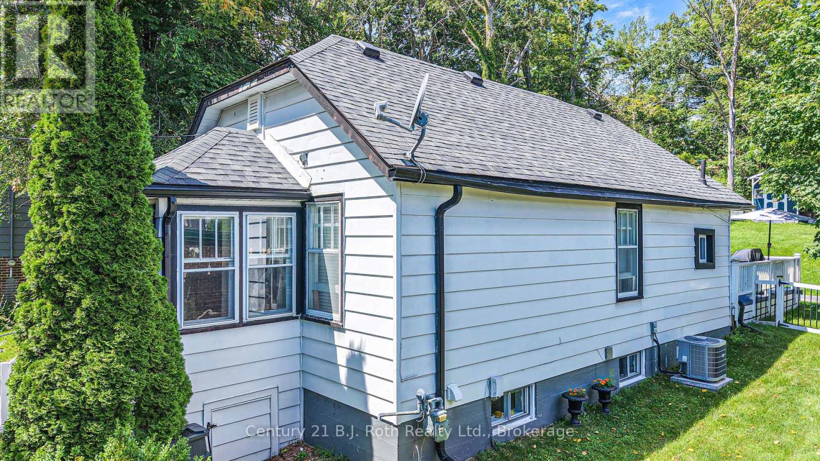 8 DUNN AVENUE - Image 5