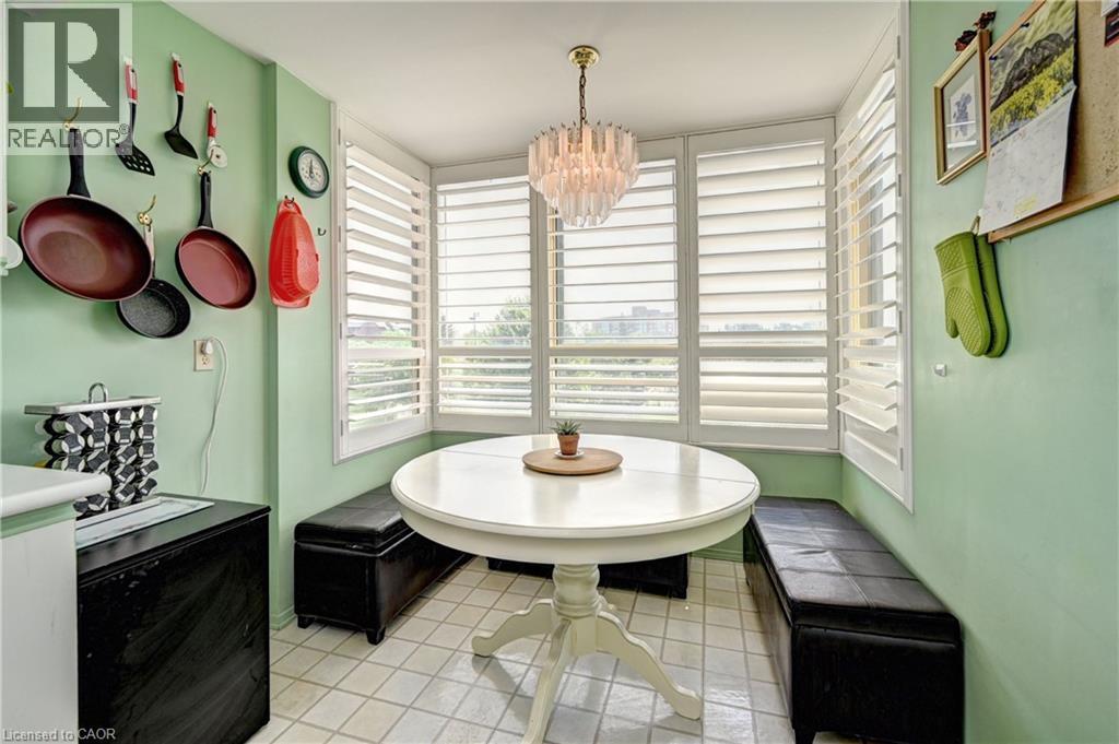 #305 30 BLUE SPRINGS Drive - Image 19