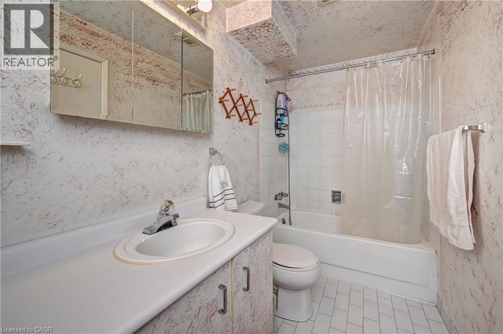 #305 30 BLUE SPRINGS Drive - Image 33