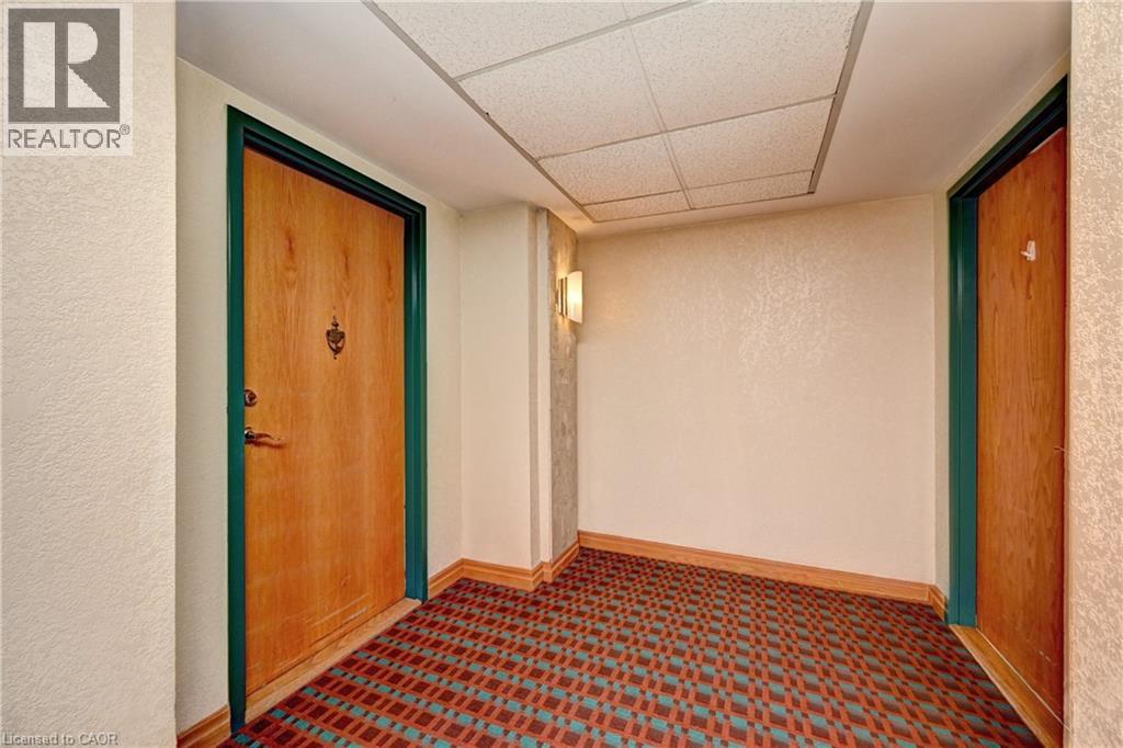 #305 30 BLUE SPRINGS Drive - 7