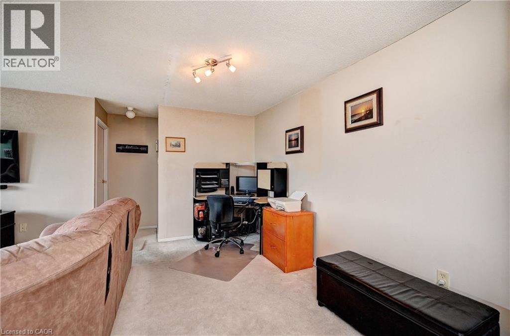 #305 30 BLUE SPRINGS Drive - 9