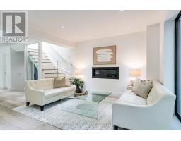 9 Georgian Court, Toronto, ON M4P2J7 Photo 11