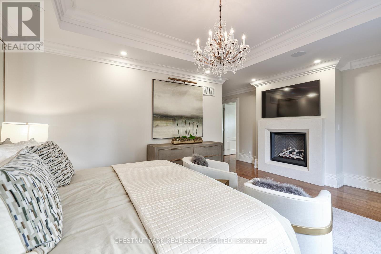19 WHITEHALL ROAD - 20