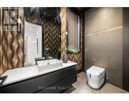 15 Aldershot Crescent, Toronto, ON M2P1L7 Photo 24