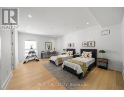 15 Aldershot Crescent, Toronto, ON M2P1L7 Photo 33