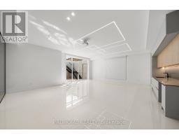 15 Aldershot Crescent, Toronto, ON M2P1L7 Photo 41