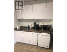 304 - 720 Spadina Avenue, Toronto, ON M5S2T9 Photo 6
