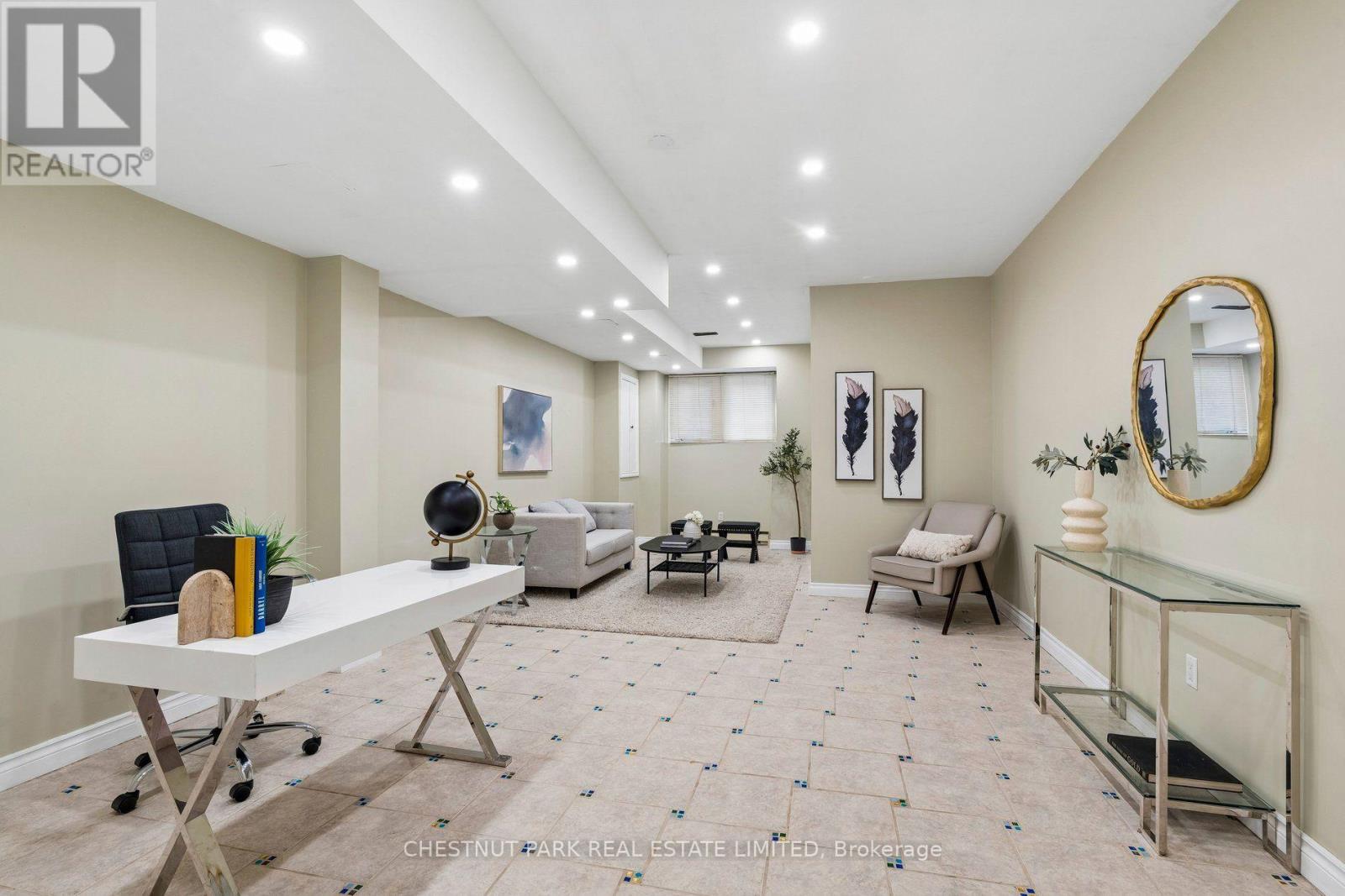76 ALCORN AVENUE - 20
