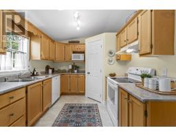 33 Commodore Court, New Minas, NS B4N5N5 Photo 13