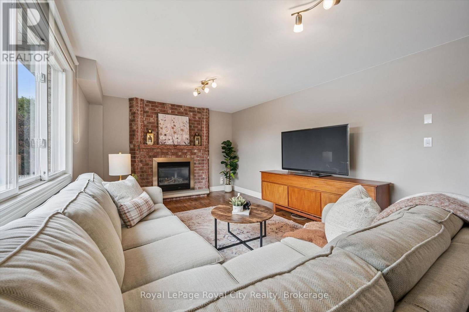 32 THORNHILL DRIVE - Image 14