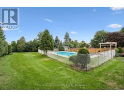 32 Thornhill Drive, Guelph, ON N1H8B6 Photo 32