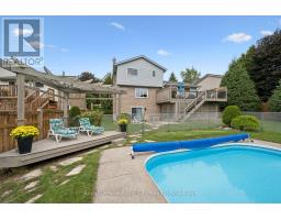 32 Thornhill Drive, Guelph, ON N1H8B6 Photo 36
