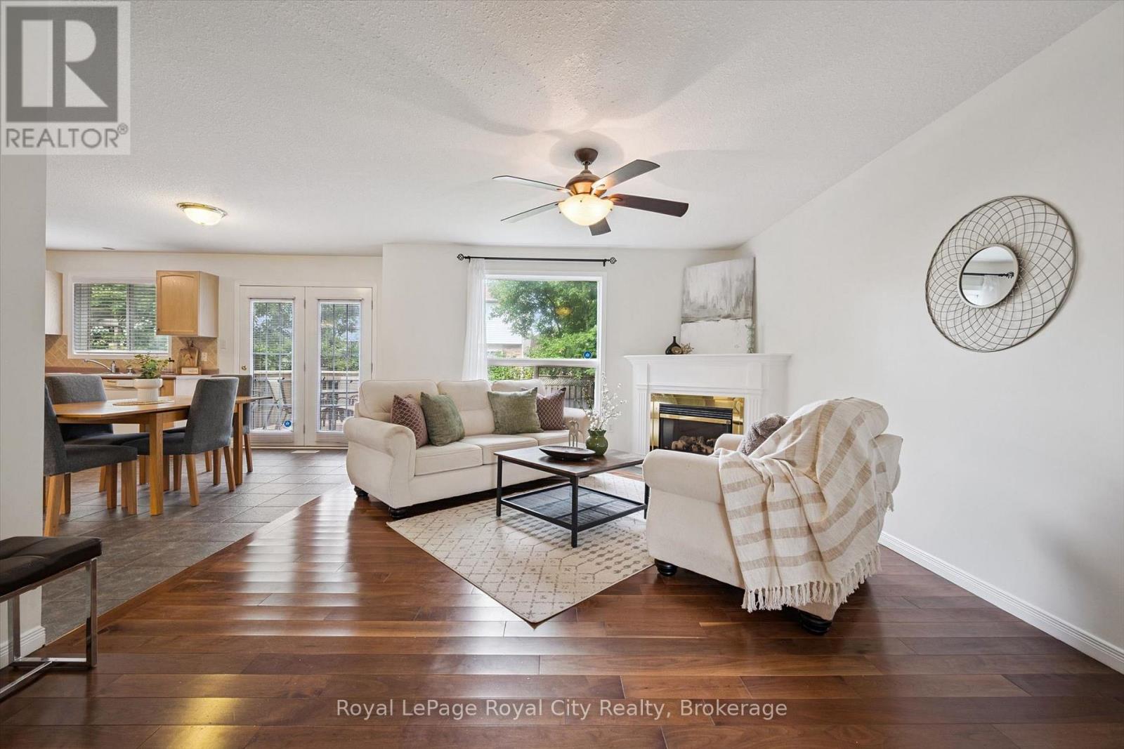 3 MUNROE CRESCENT - 8