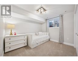 140 Halls Drive, Centre Wellington, ON N0B1S0 Photo 35