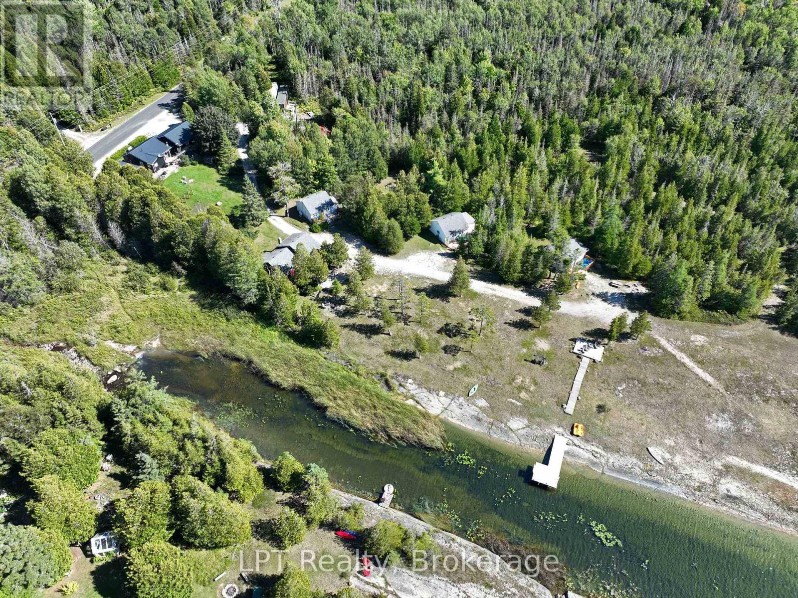 468 Warner Bay Road, Northern Bruce Peninsula, Ontario, N0H2R0, Northern Bruce Peninsula, Ontario — photo 2 of 5