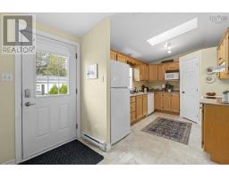 33 Commodore Court, New Minas, NS B4N5N5 Photo 17