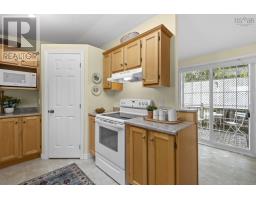 33 Commodore Court, New Minas, NS B4N5N5 Photo 18