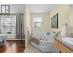 33 Commodore Court, New Minas, NS B4N5N5 Photo 25