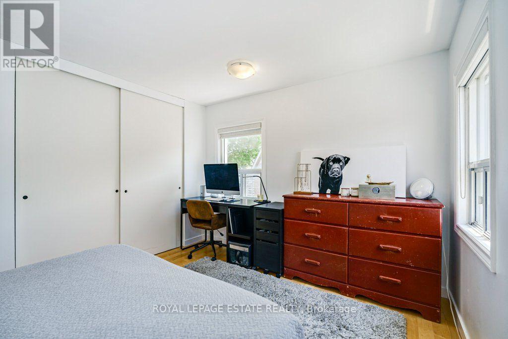 82 AUGUST AVENUE - 19