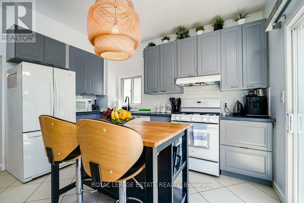82 AUGUST AVENUE - 9