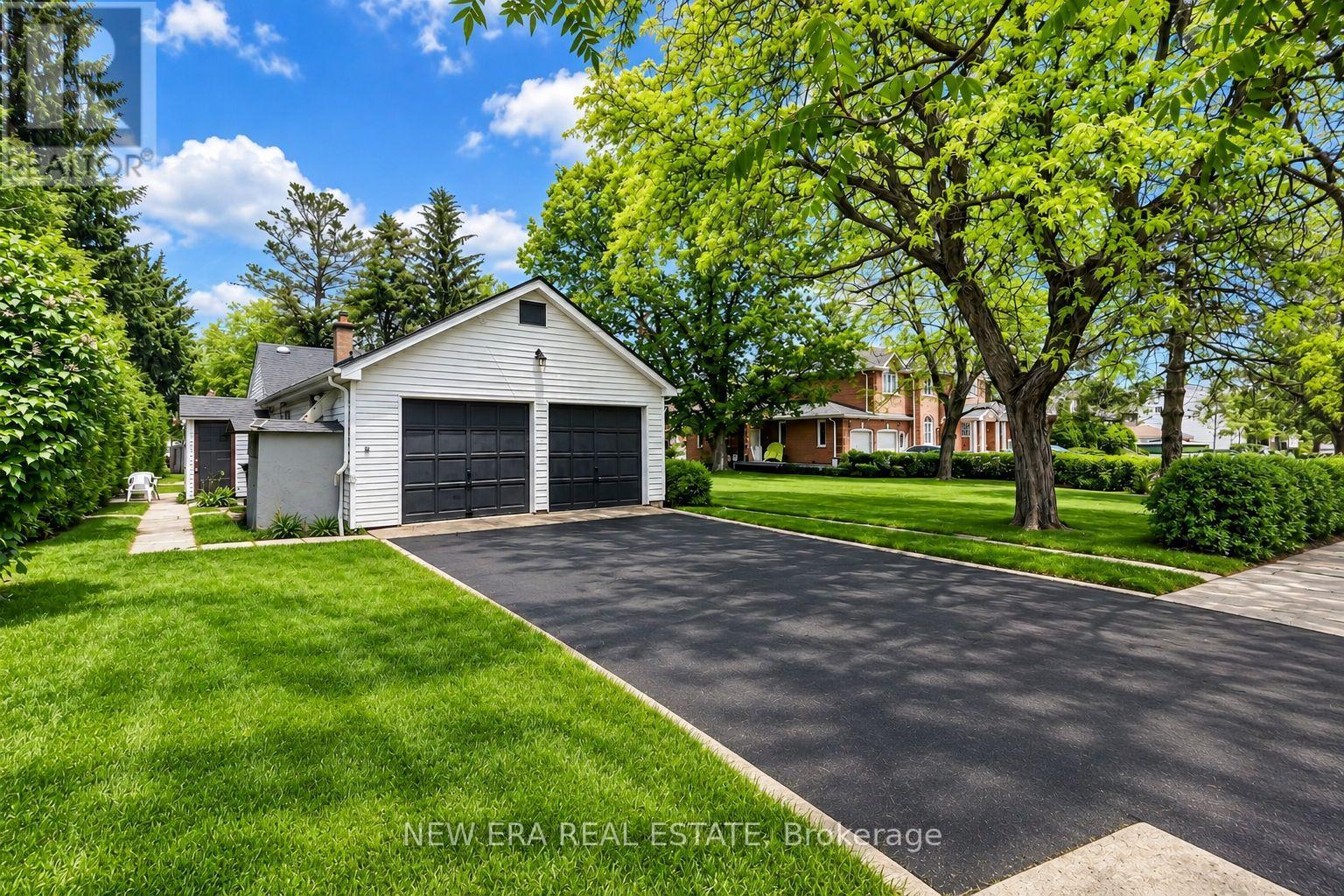Photo of 28 THOMAS AVENUE