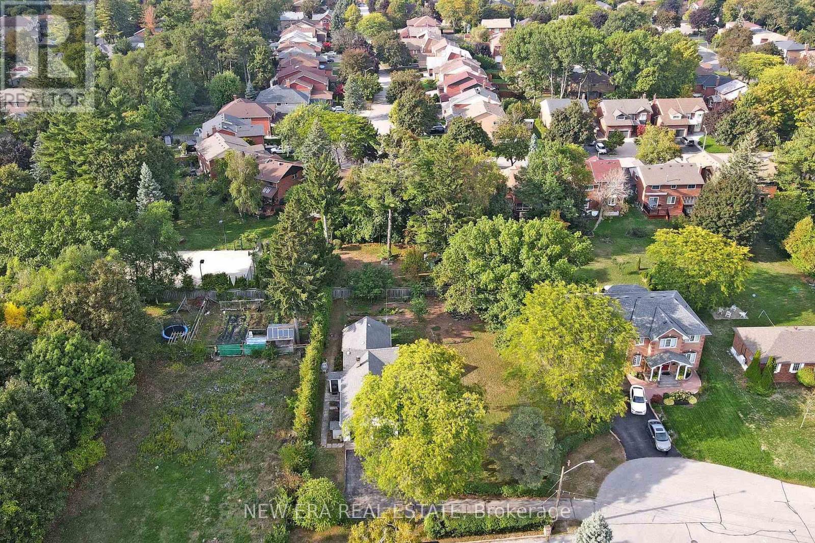 Photo of 28 THOMAS AVENUE