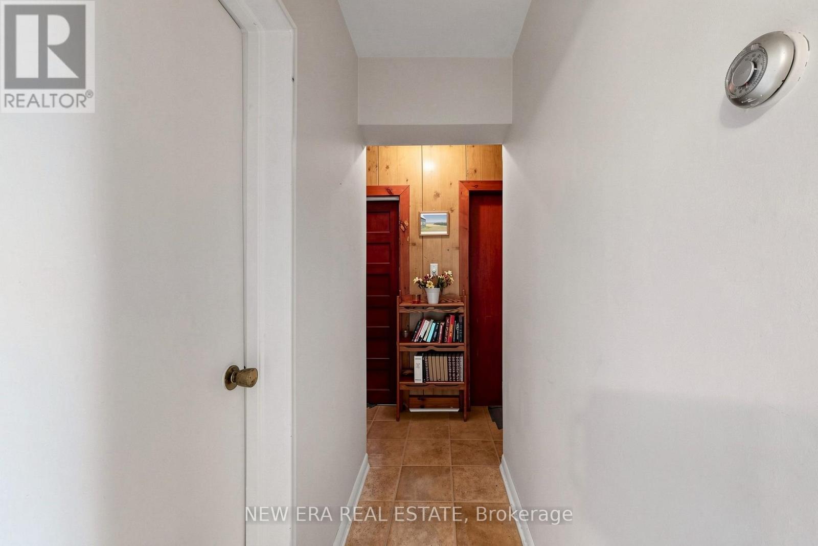 Photo of 28 THOMAS AVENUE