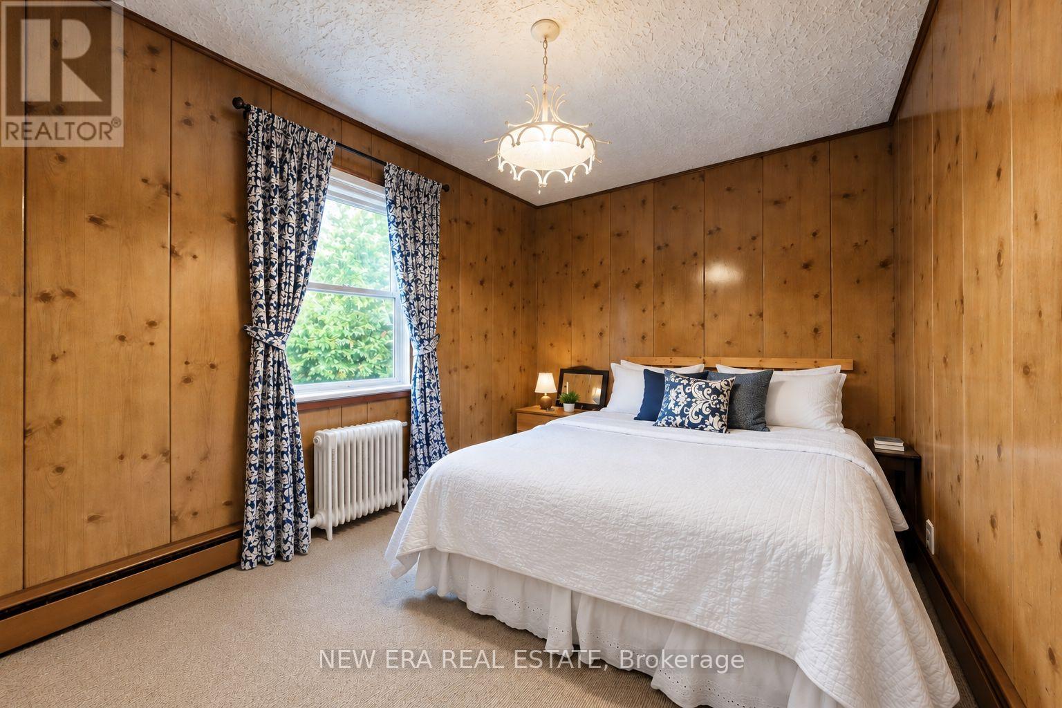 28 THOMAS AVENUE - 8