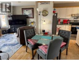 Laundry room - 121 2 Avenue, Falher, AB T0H1M0 Photo 10