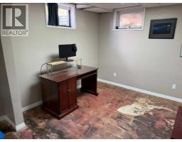 121 2 Avenue, Falher, AB T0H1M0 Photo 20
