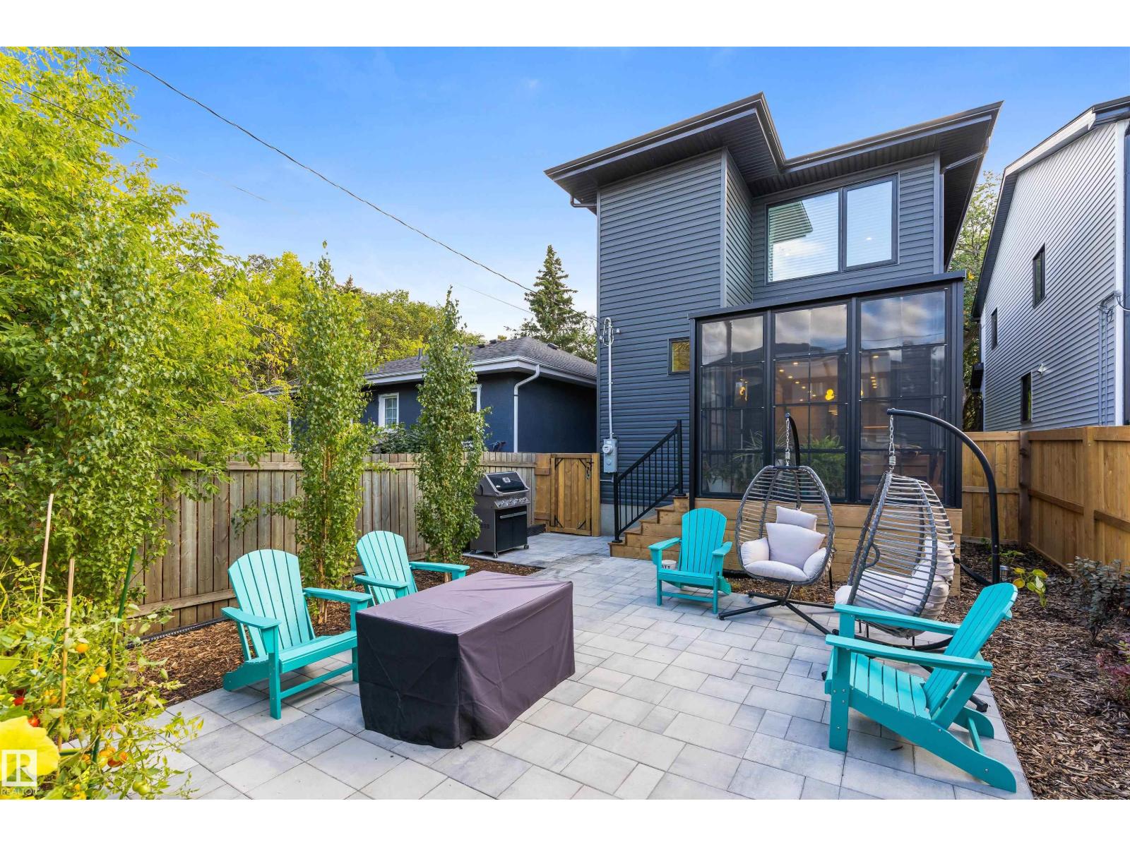 11106 73 AV NW - 24