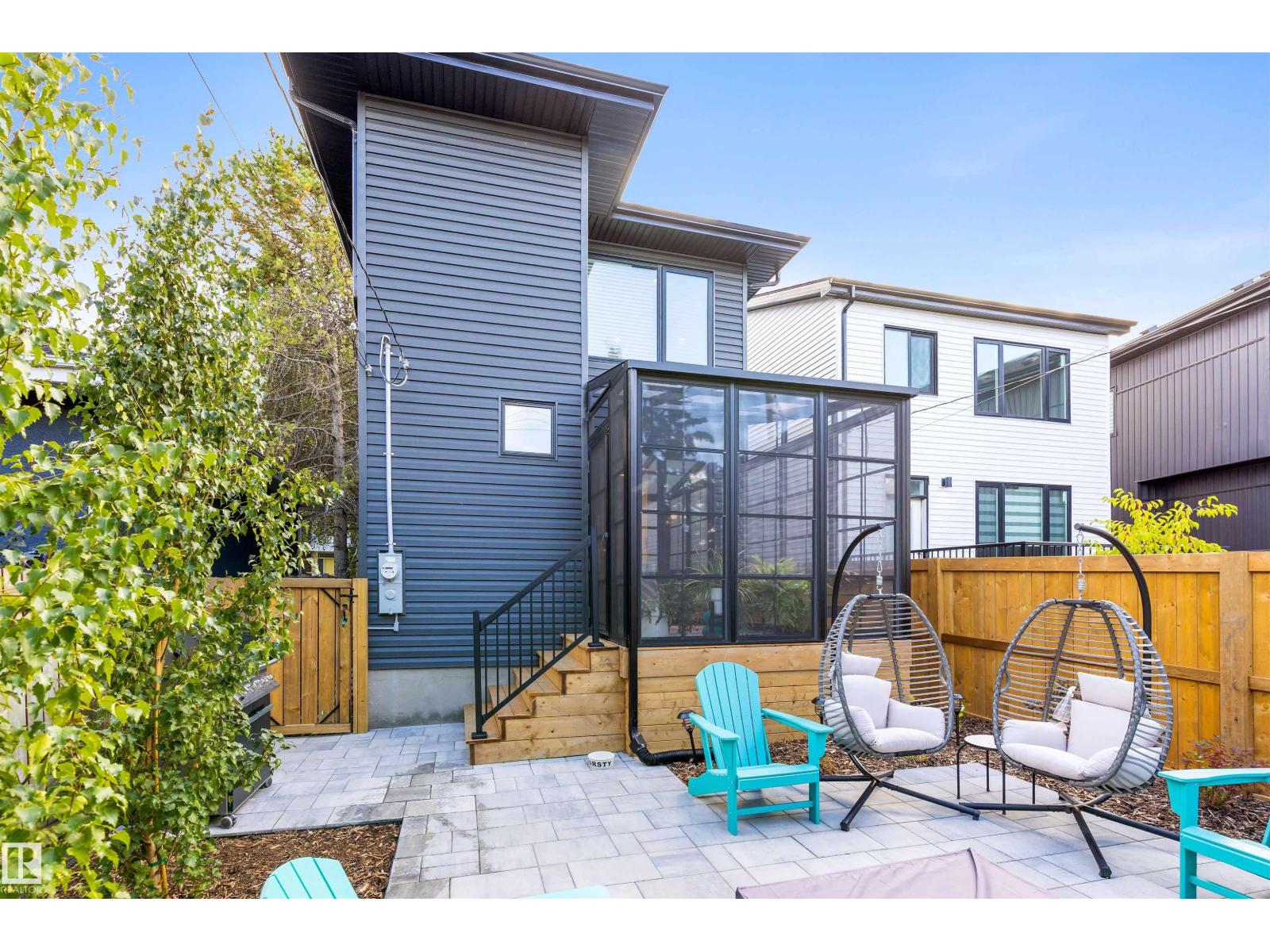 11106 73 AV NW - 25