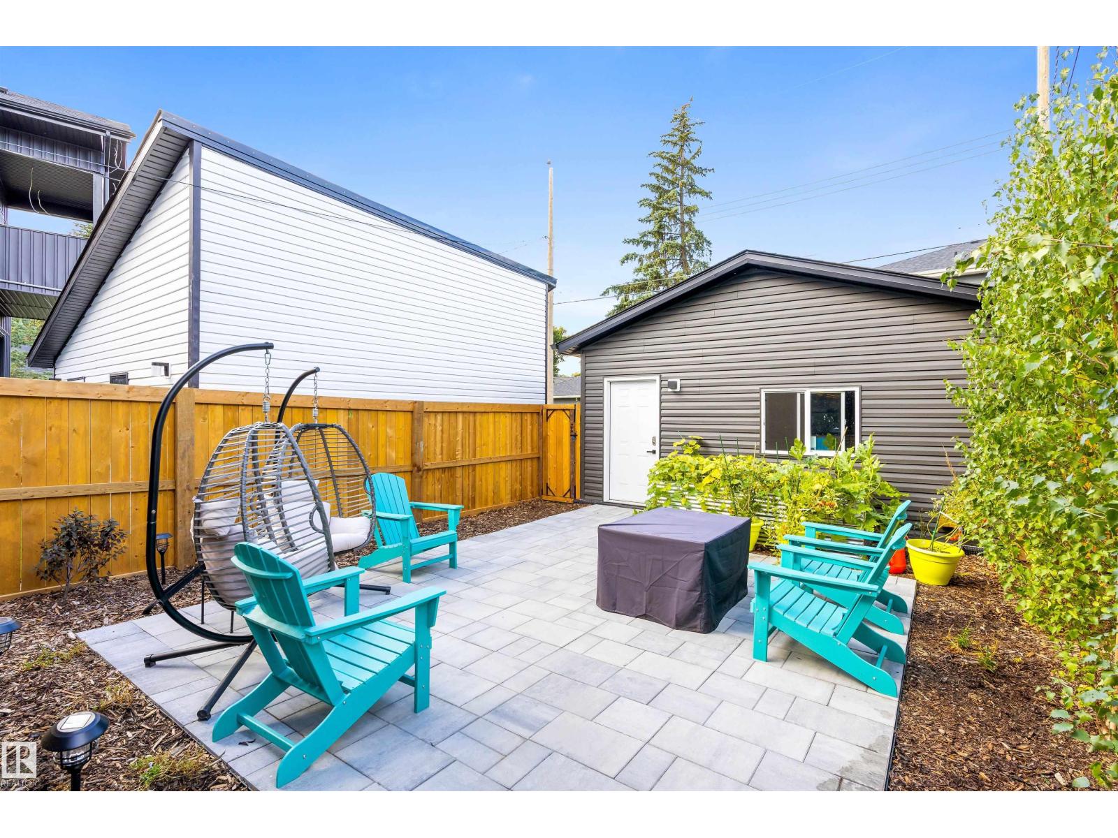 11106 73 AV NW - 26
