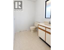 15 Parkcrest Dr, View Royal, BC V9B5L9 Photo 25