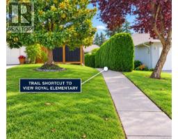 15 Parkcrest Dr, View Royal, BC V9B5L9 Photo 35