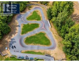 15 Parkcrest Dr, View Royal, BC V9B5L9 Photo 38