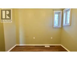 10111 106 Avenue, Peace River, AB T8S1K9 Photo 35