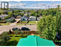 10111 106 Avenue, Peace River, AB T8S1K9 Photo 9