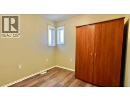 10111 106 Avenue, Peace River, AB T8S1K9 Photo 34