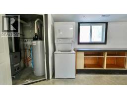 10111 106 Avenue, Peace River, AB T8S1K9 Photo 30