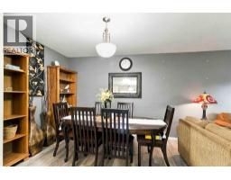 Bedroom - A, 10 Birch Road, Fort Mcmurray, AB T9H1J7 Photo 9